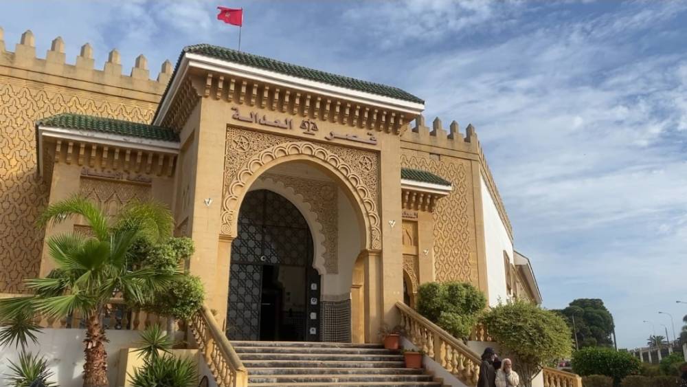 قضية “السمسرة في الأحكام” تطيح بقضاة بين الجديدة وآسفي وتصل إلى الاعتقال الاحتياطي