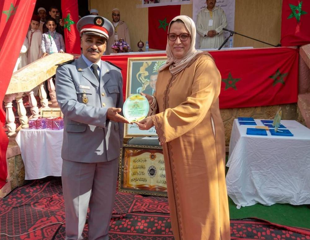 الأستاذة حفيظة.. "شمعة وادي زم" التي لا تنطفئ.