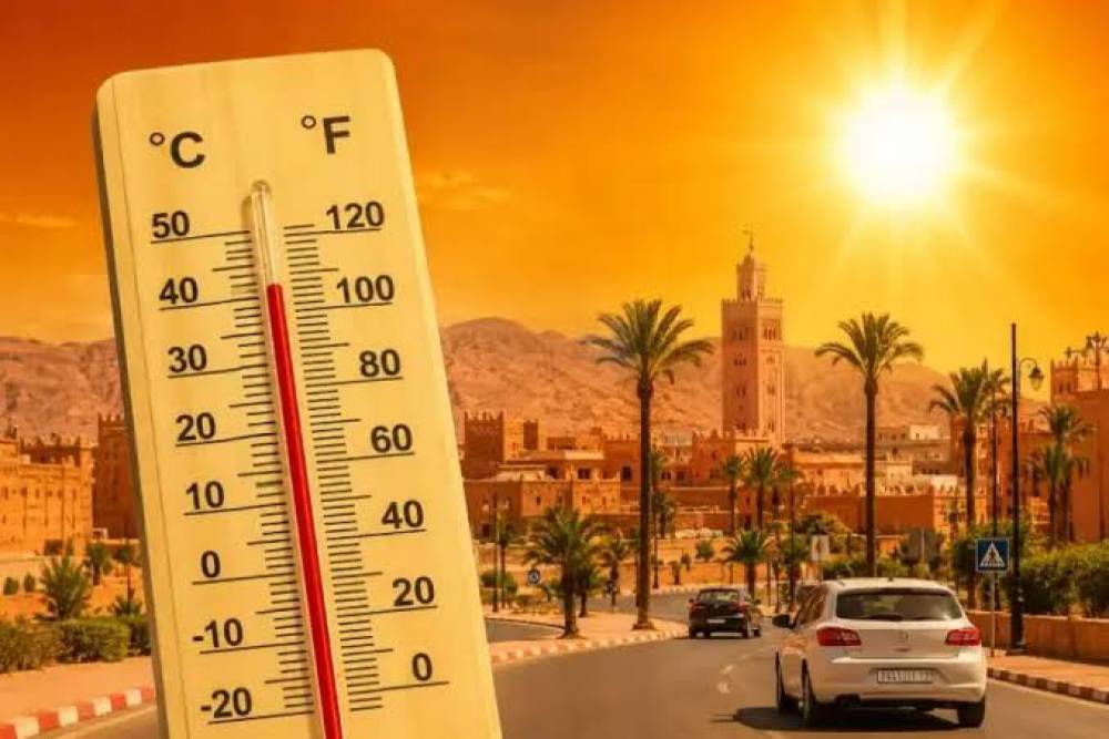 طقس الجمعة بالمغرب.. أجواء حارة وزخات رعدية بعدد من المناطق