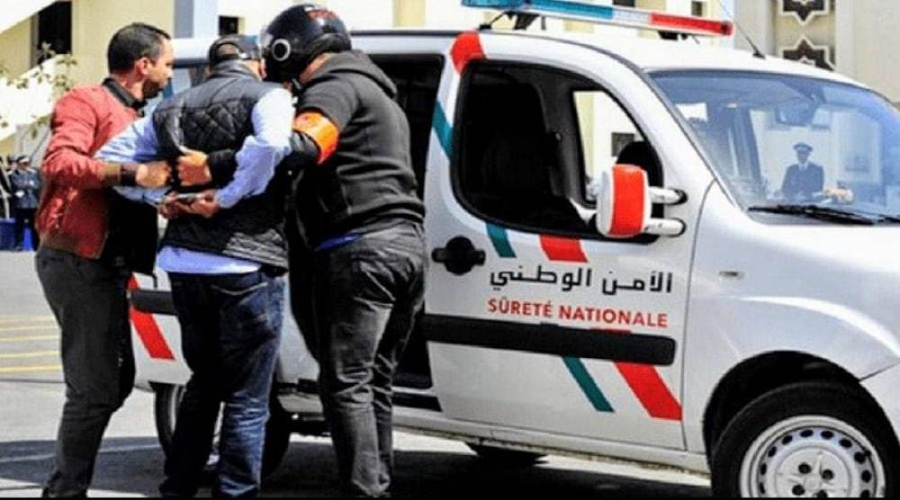 توقيف خطير سرق “طاكسي” بالسلاح الأبيض واستعمله في تنفيذ عمليات سرقة بالدار البيضاء