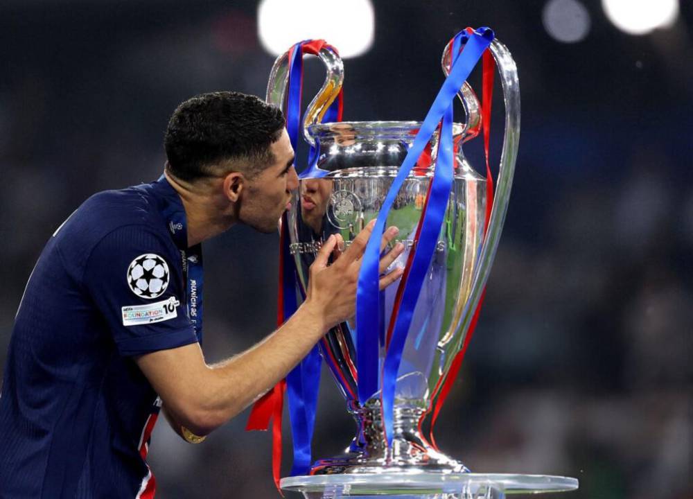 باريس سان جيرمان يتوج بطلاً لدوري أبطال أوروبا بعد نهائي مثير أمام أرسنال